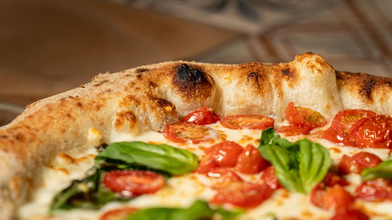Thin Crust Margherita Pizza at Giordanos