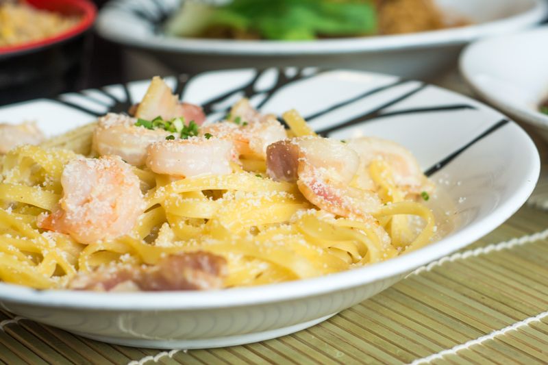 Fettuccine Alfredo Pasta