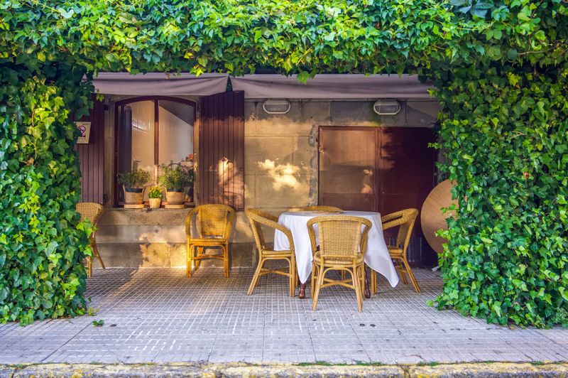 Giordanos beautiful outdoor terrace dining area